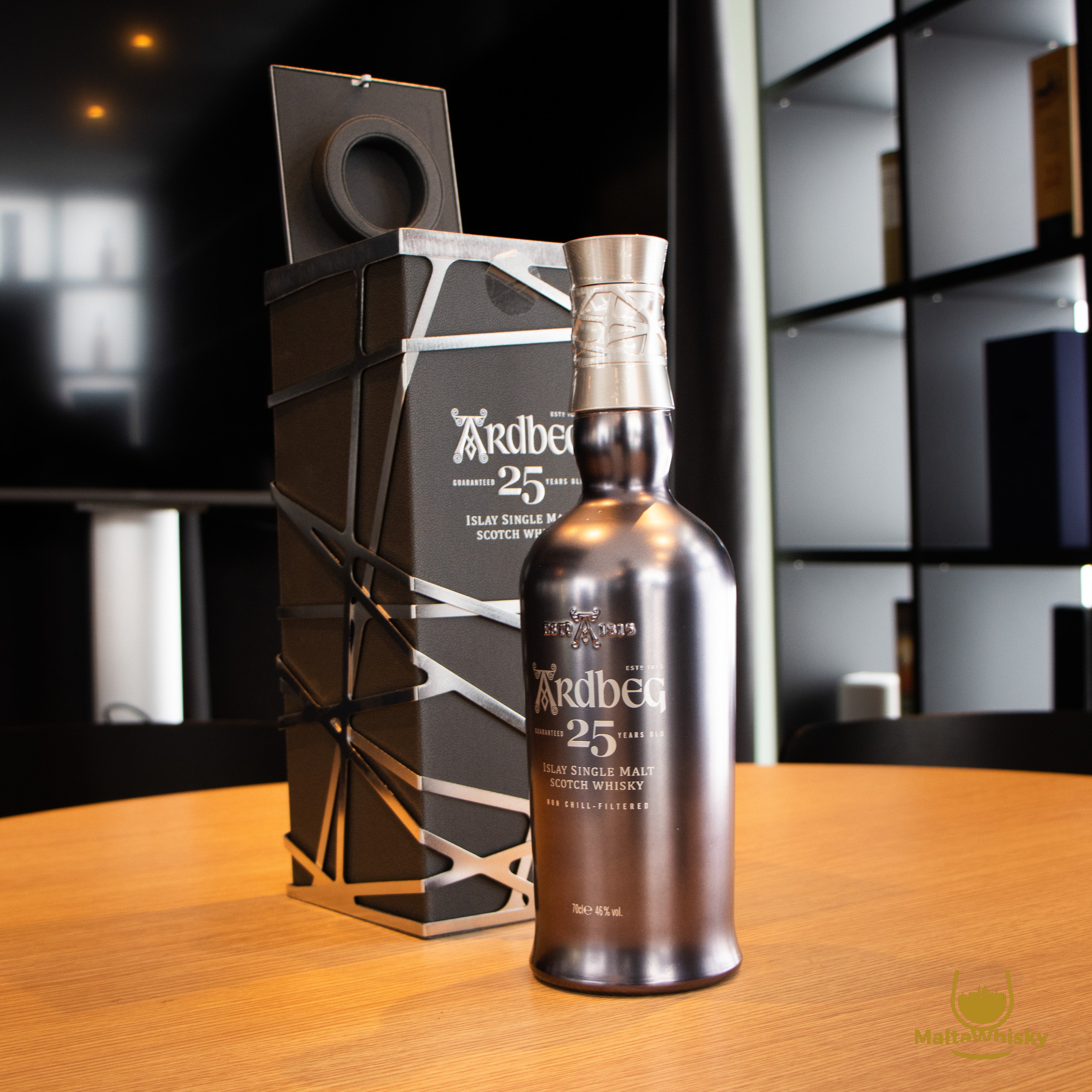 Ardbeg 25 Year Old Single Malt Scotch Whisky 750ml – El