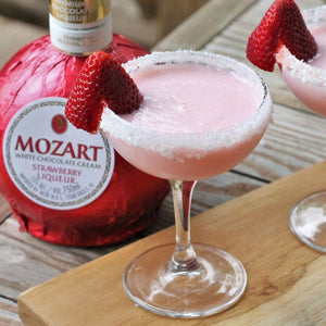 Mozart Strawberry 50cl