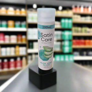 Satin Care Sensitive Aloa vera Shaving Foam 200ml