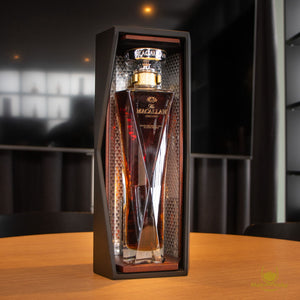 MACALLAN OSCURO 2017 SINGLE MALT SCOTCH WHISKEY 0.7L