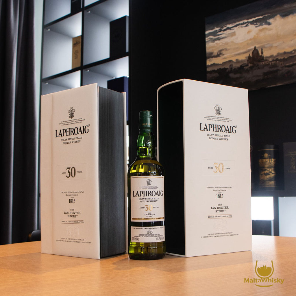 Laphroaig The Ian Hunter Story Book 1 30 Year Old