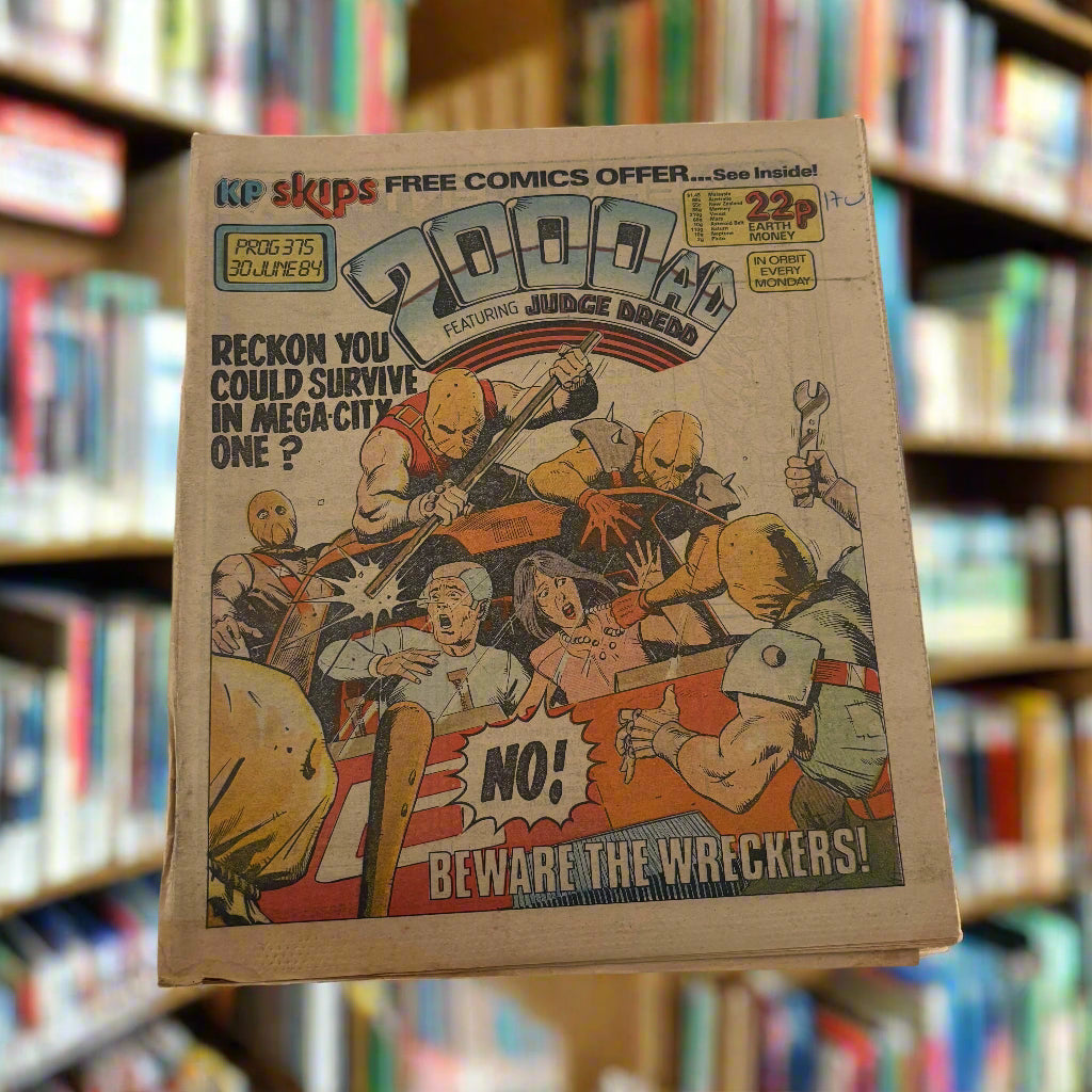 2000AD Prog 375 comic - Nice VG/FN Newsagent Mark - 30 June 1984 Judge Dredd Cvr